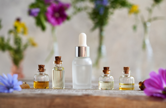 Essential Oil vs. Fragrance Oil: Navigating the Aromatic Landscape